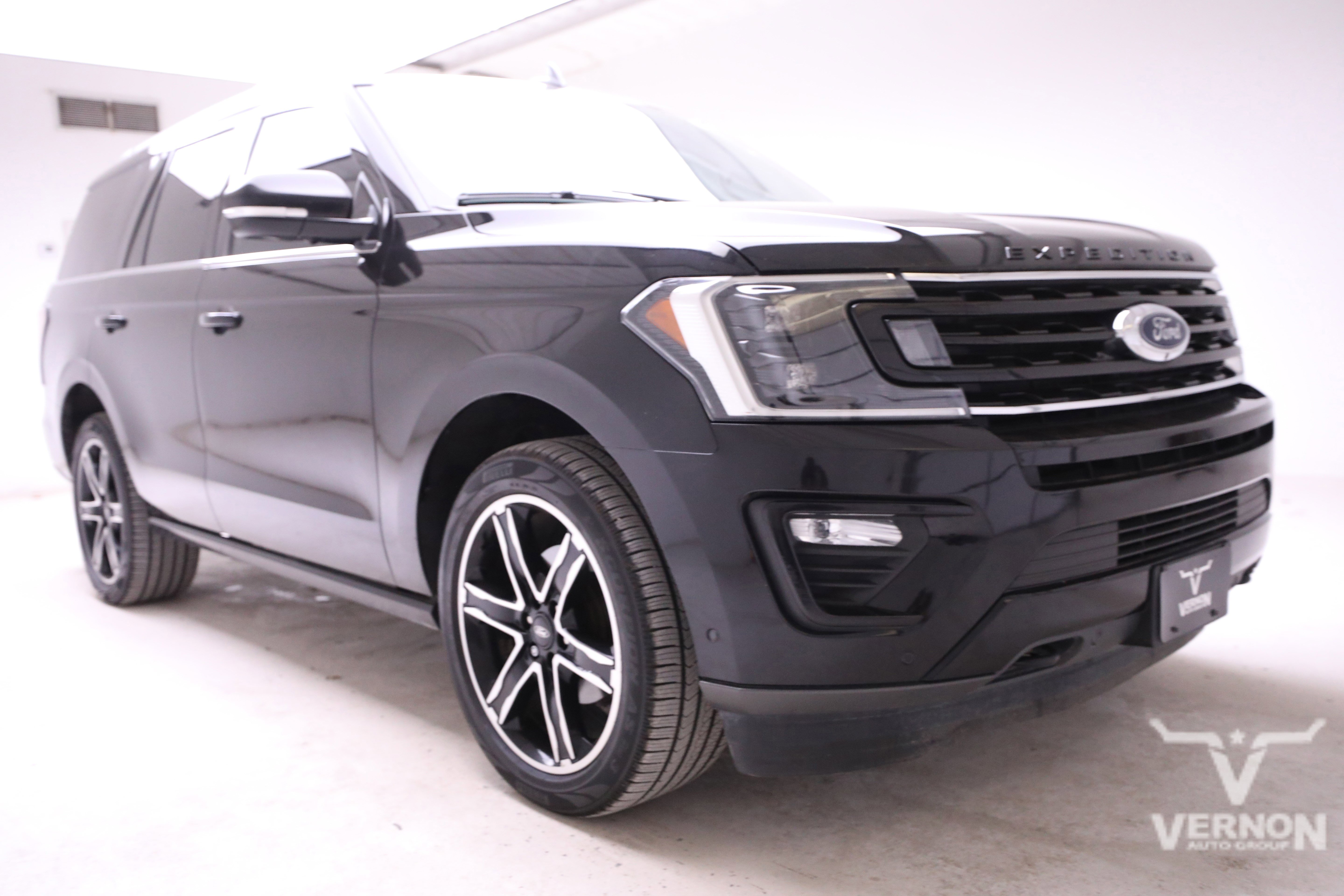 Used 2021 Ford Expedition Limited image 7