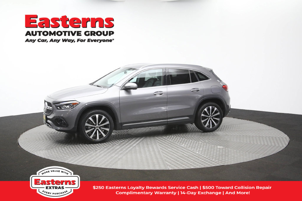 Used 2023 Mercedes-Benz GLA 250 w/ Premium Package image 59