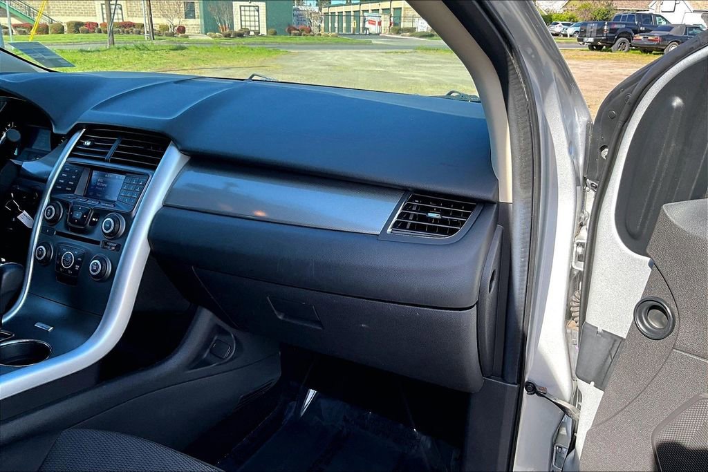 Used 2014 Ford Edge SEL image 19