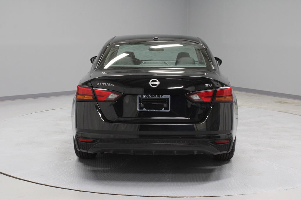 Certified 2024 Nissan Altima 2.5 SV FWD image 10