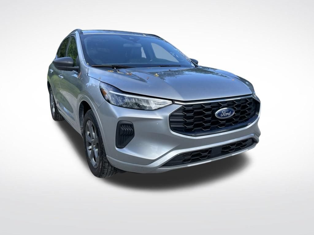 Used 2024 Ford Escape ST-Line AWD/4WD image 2
