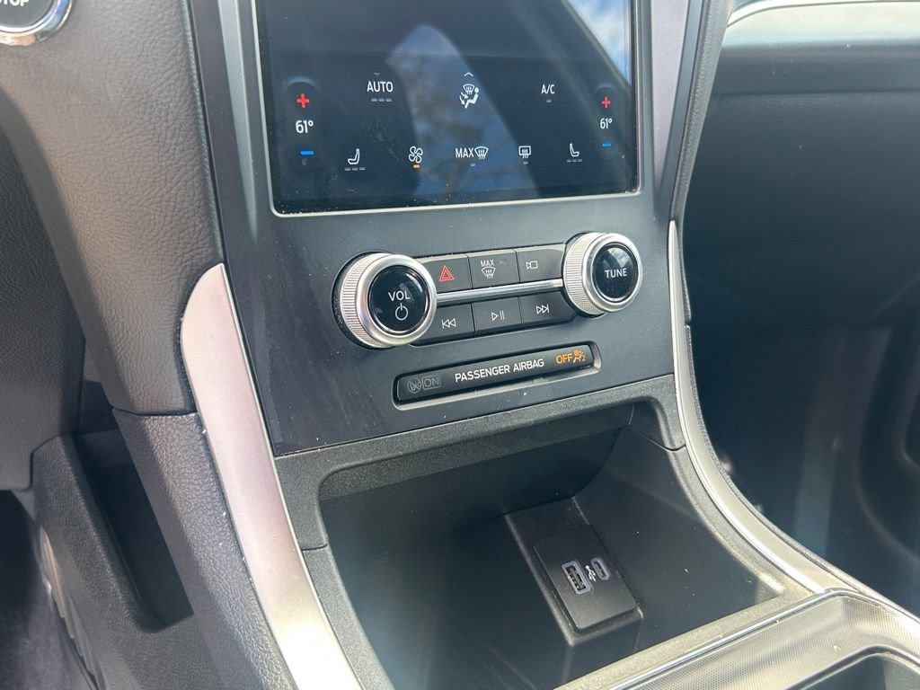 Used 2023 Ford Edge ST-Line w/ Cargo Accessory Package image 35