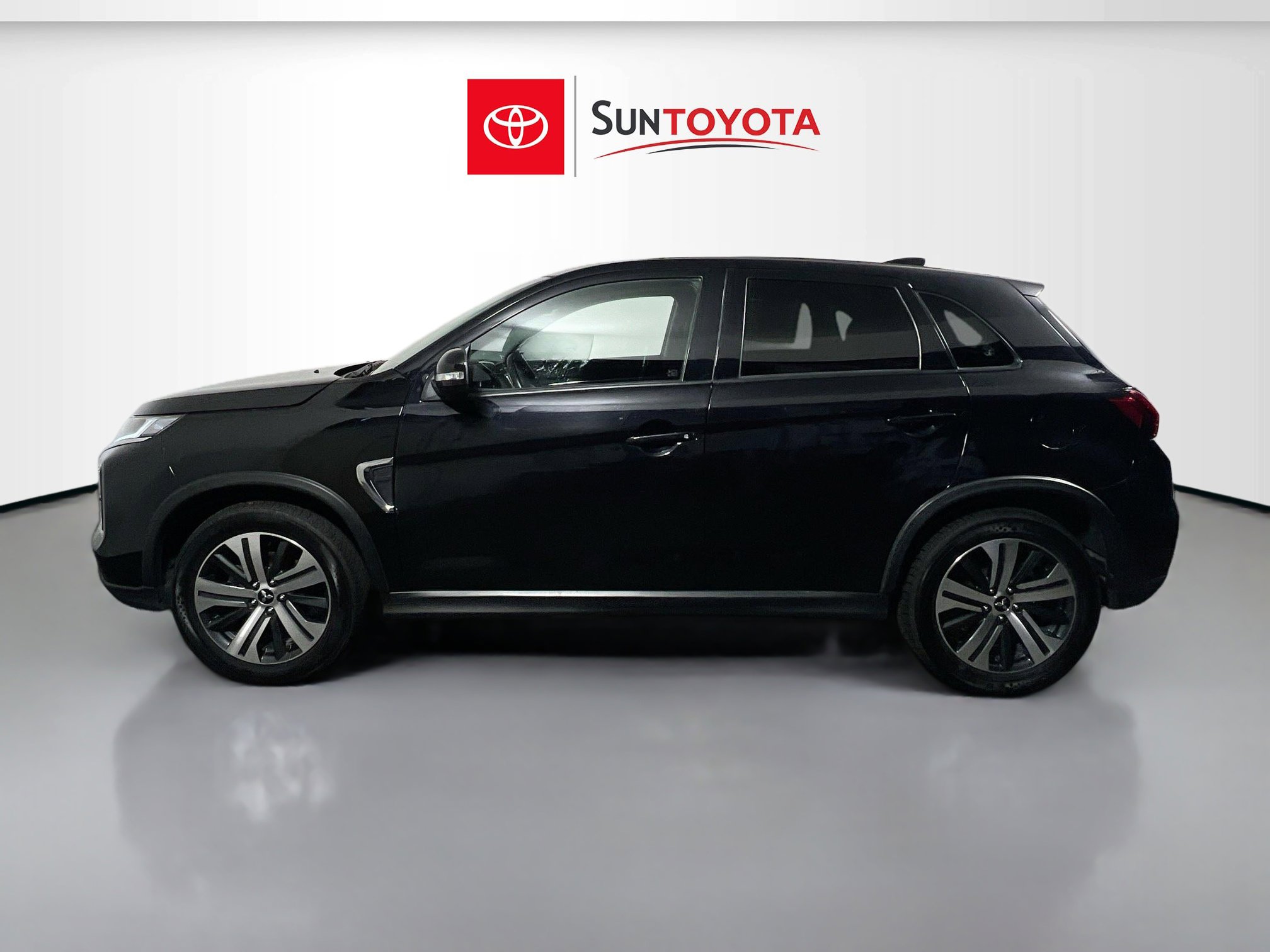 Used 2024 Mitsubishi Outlander Sport ES AWD/4WD image 7