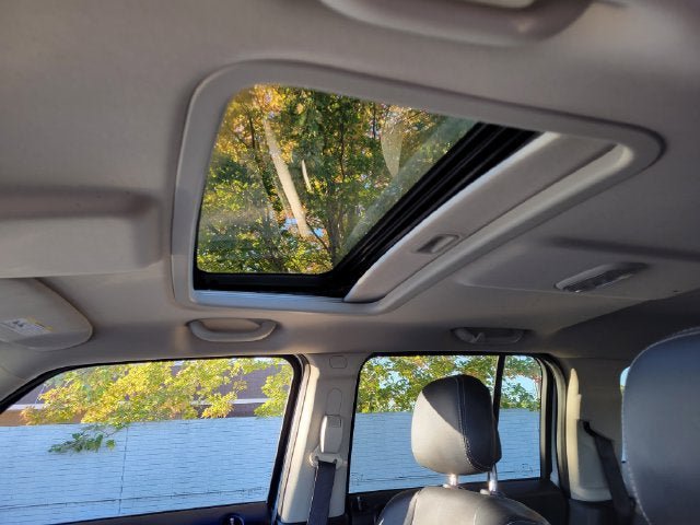 Certified 2017 Jeep Patriot High Altitude FWD image 7