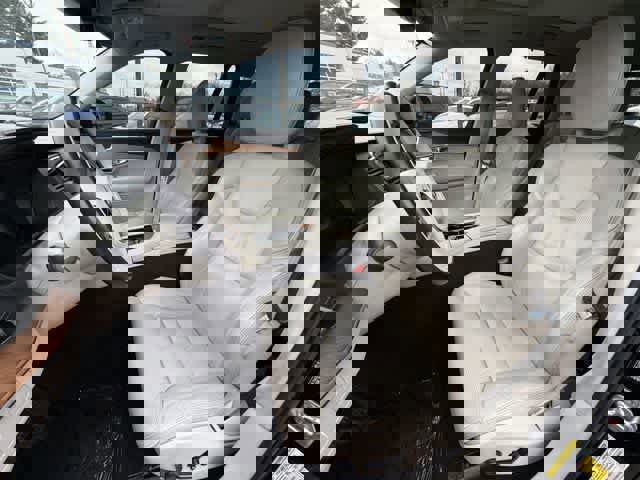 Used 2018 Volvo XC90 T6 Inscription w/ Convenience Package image 18