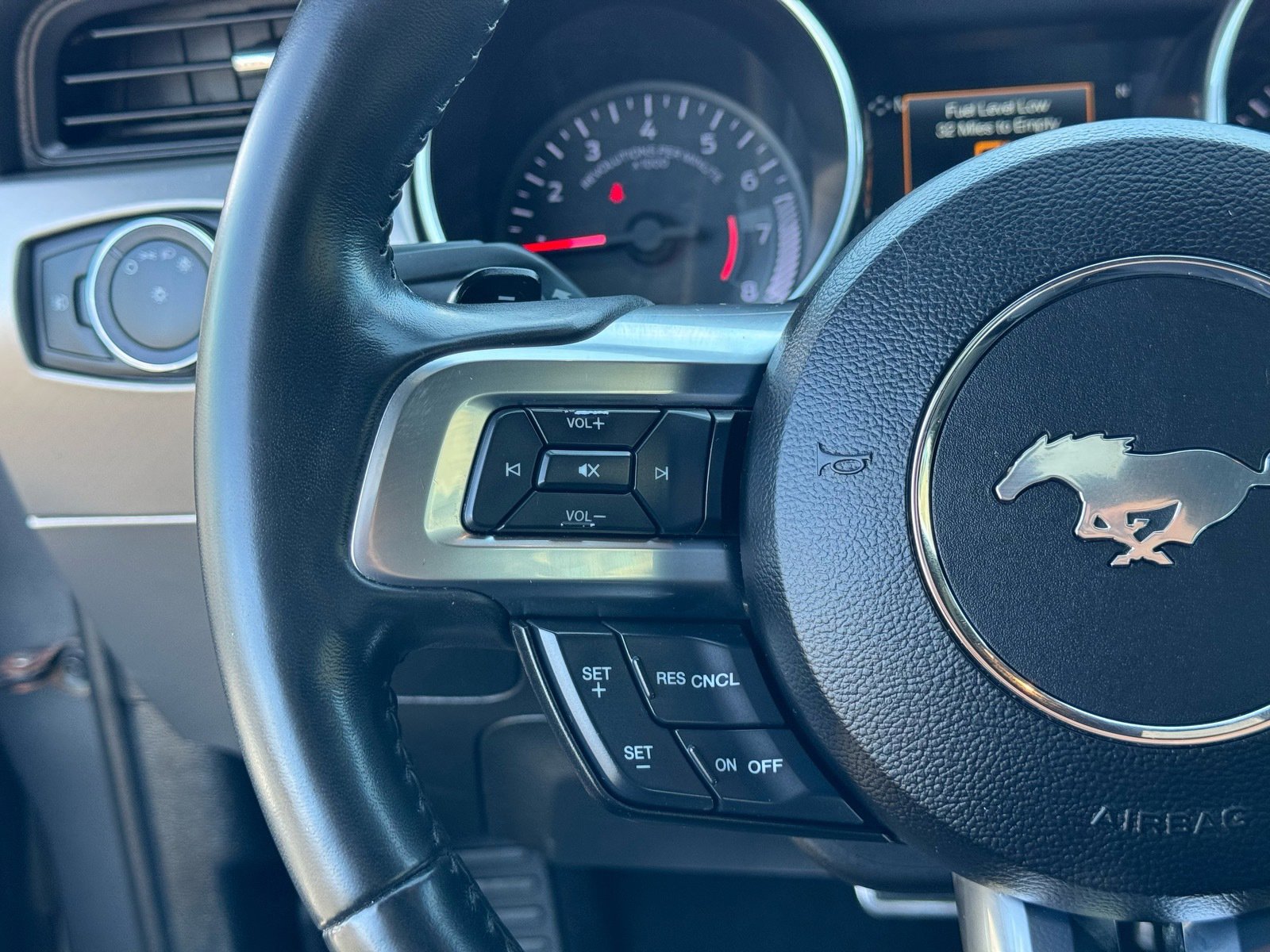 Used 2021 Ford Mustang Premium image 21