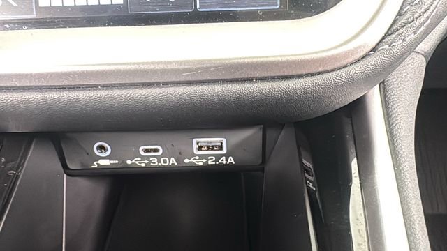 Certified 2025 Subaru Legacy Premium w/ Popular Package #1A image 29