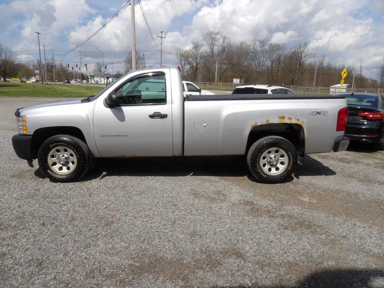 Used 2012 Chevrolet Silverado 1500 W/T AWD/4WD image 3
