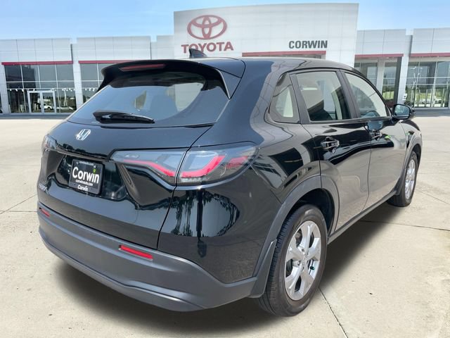 Used 2025 Honda HR-V LX image 5