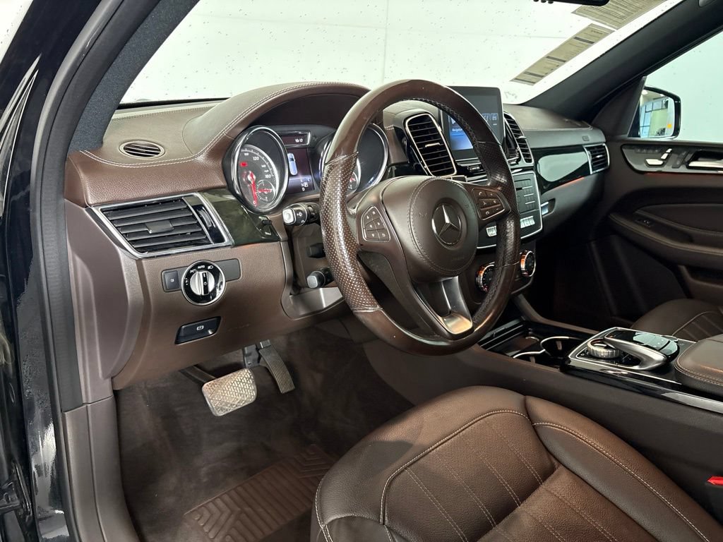 Used 2018 Mercedes-Benz GLS 450 4MATIC image 21