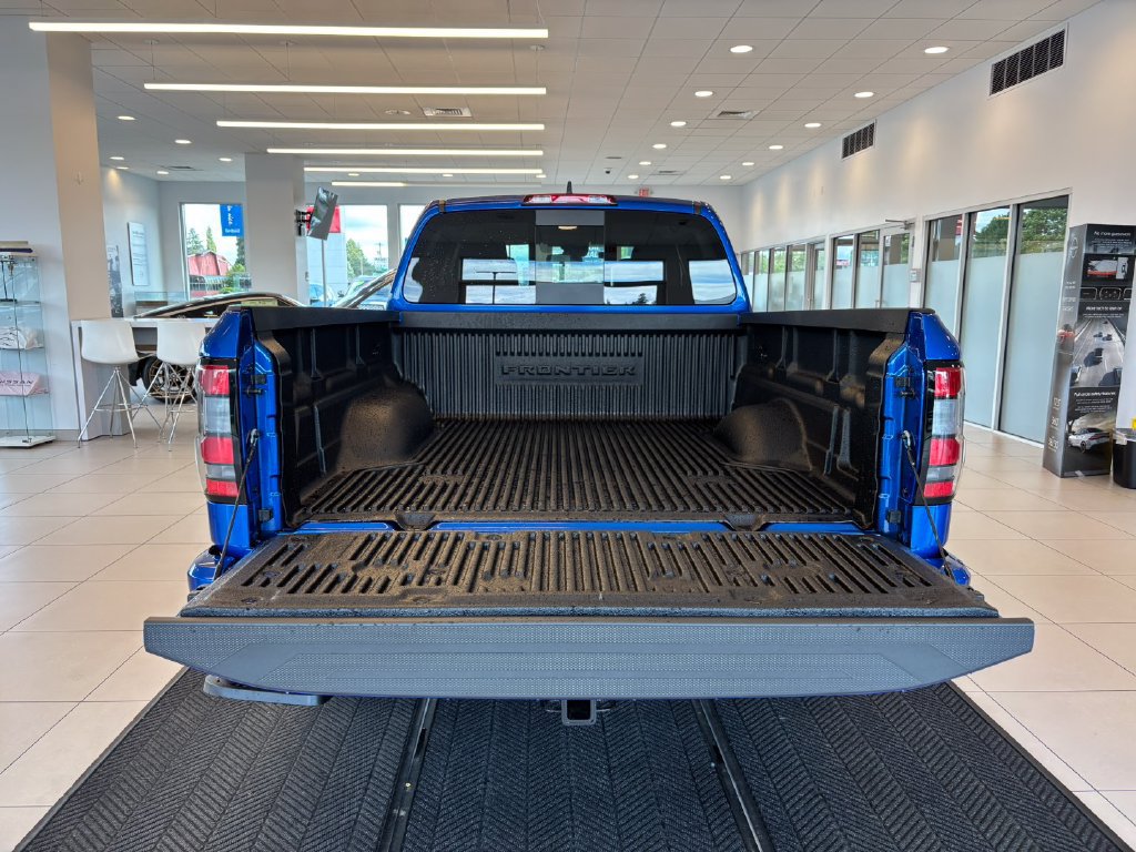 New 2026 Nissan Frontier SV w/ Tow Package AWD/4WD image 9