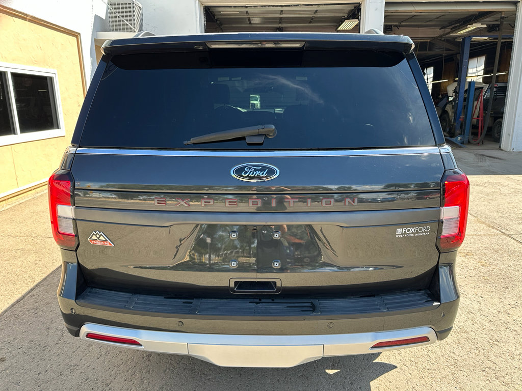 Used 2022 Ford Expedition Timberline image 4