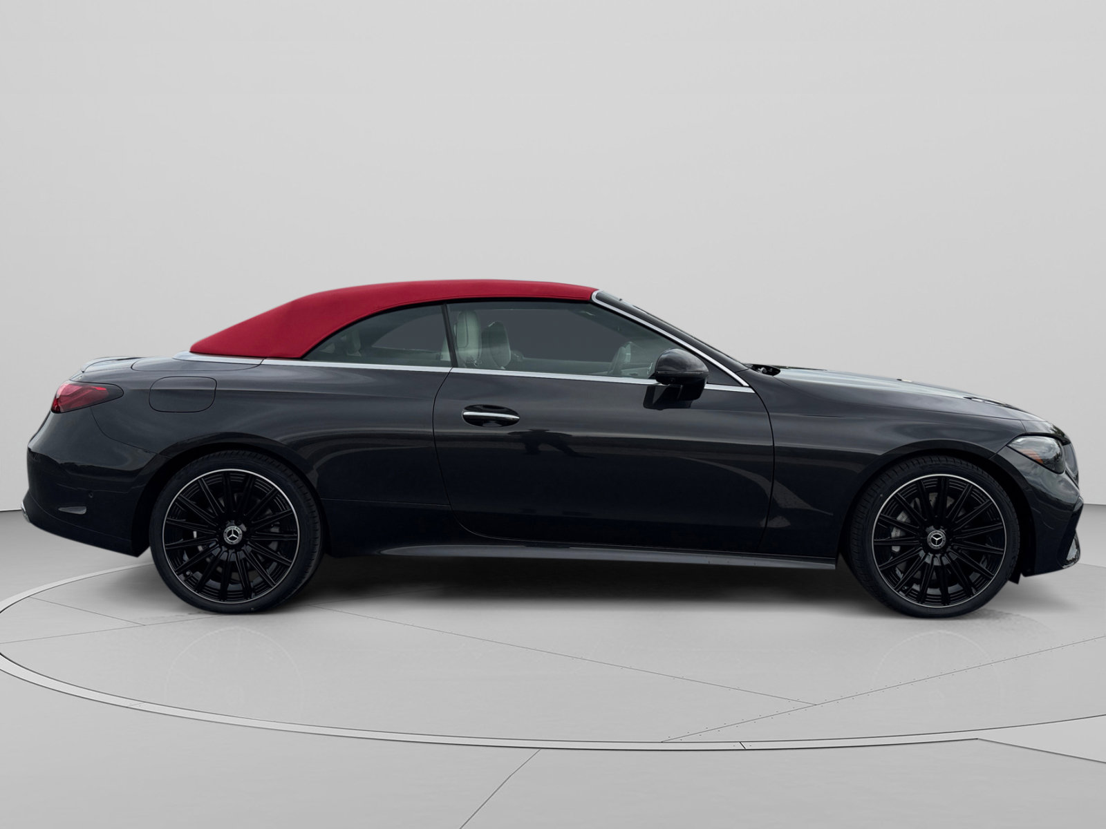 New 2026 Mercedes-Benz CLE 450 4MATIC Cabriolet image 6