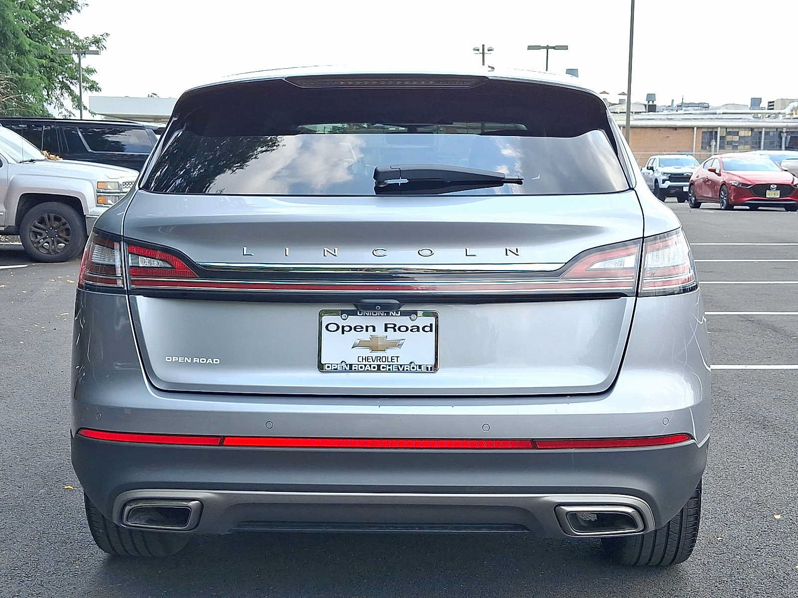 Used 2022 Lincoln Nautilus Reserve AWD/4WD image 5