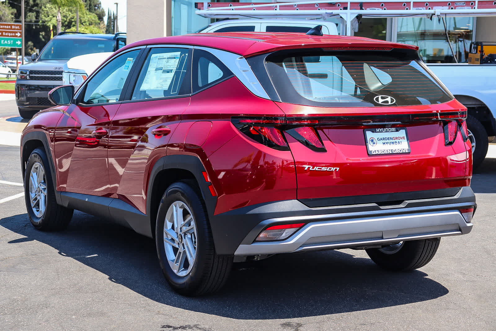 New 2026 Hyundai Tucson SE FWD image 8