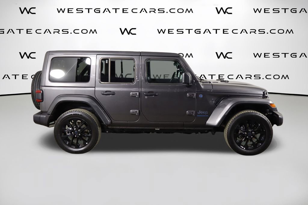 Used 2025 Jeep Wrangler Unlimited Sahara w/ Safety Group image 52