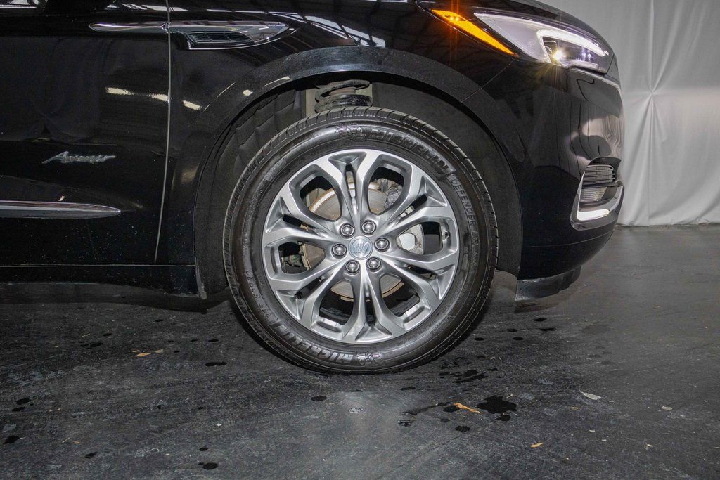 Used 2020 Buick Enclave Avenir w/ Avenir Technology Package image 6