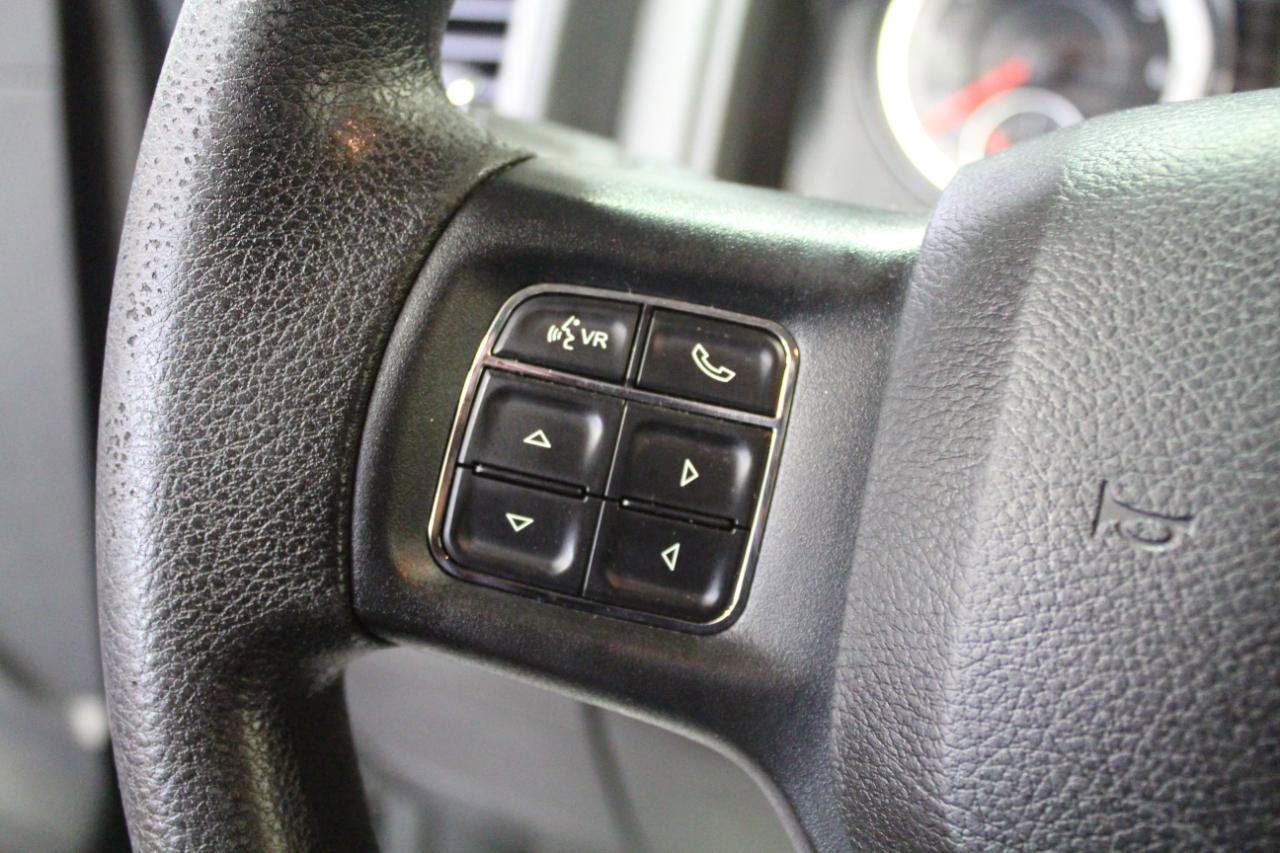 Used 2017 RAM 1500 Express image 10