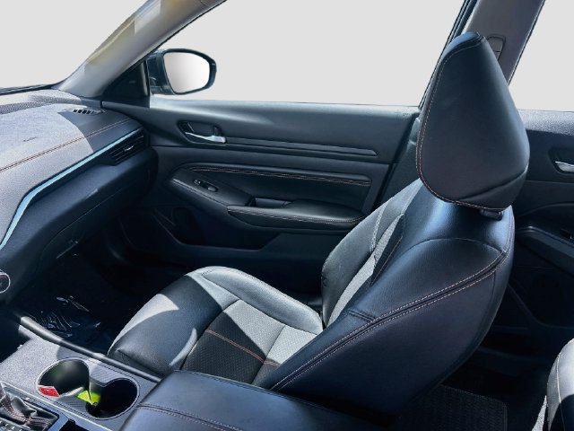 Used 2021 Nissan Altima 2.5 SR FWD image 5