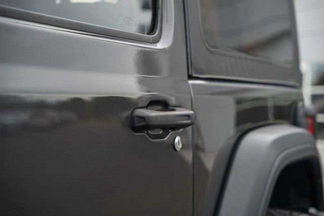 Used 2020 Jeep Wrangler Sport image 15