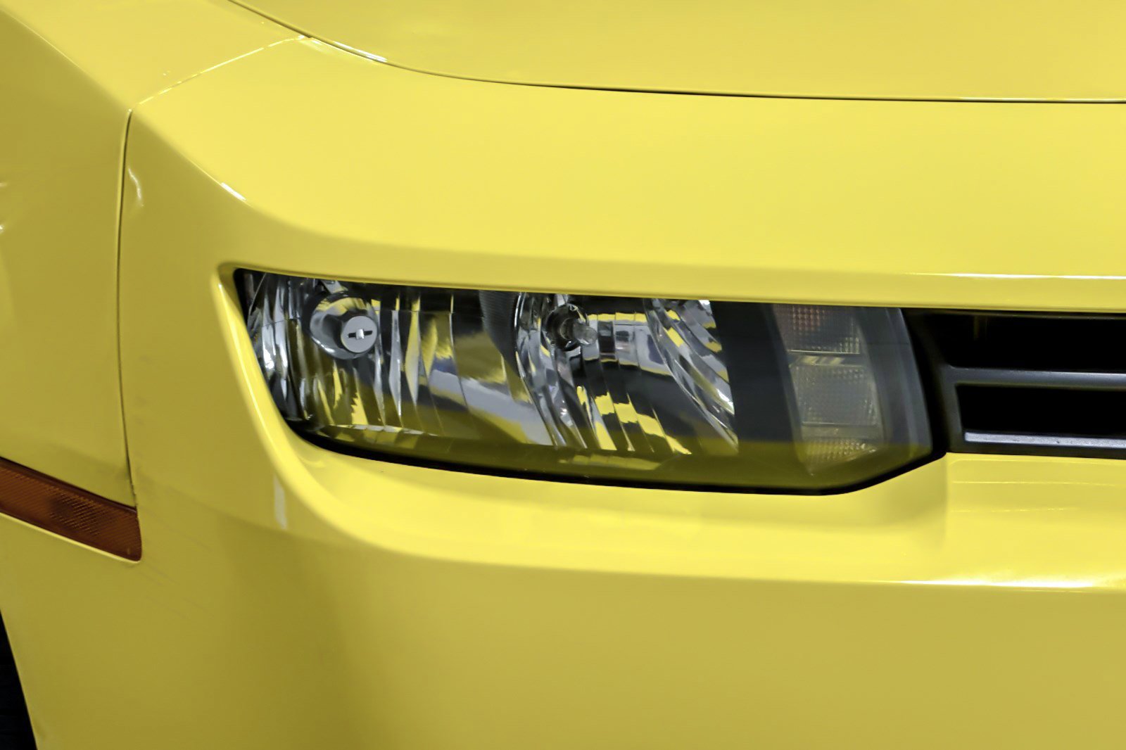 Used 2015 Chevrolet Camaro LT image 10