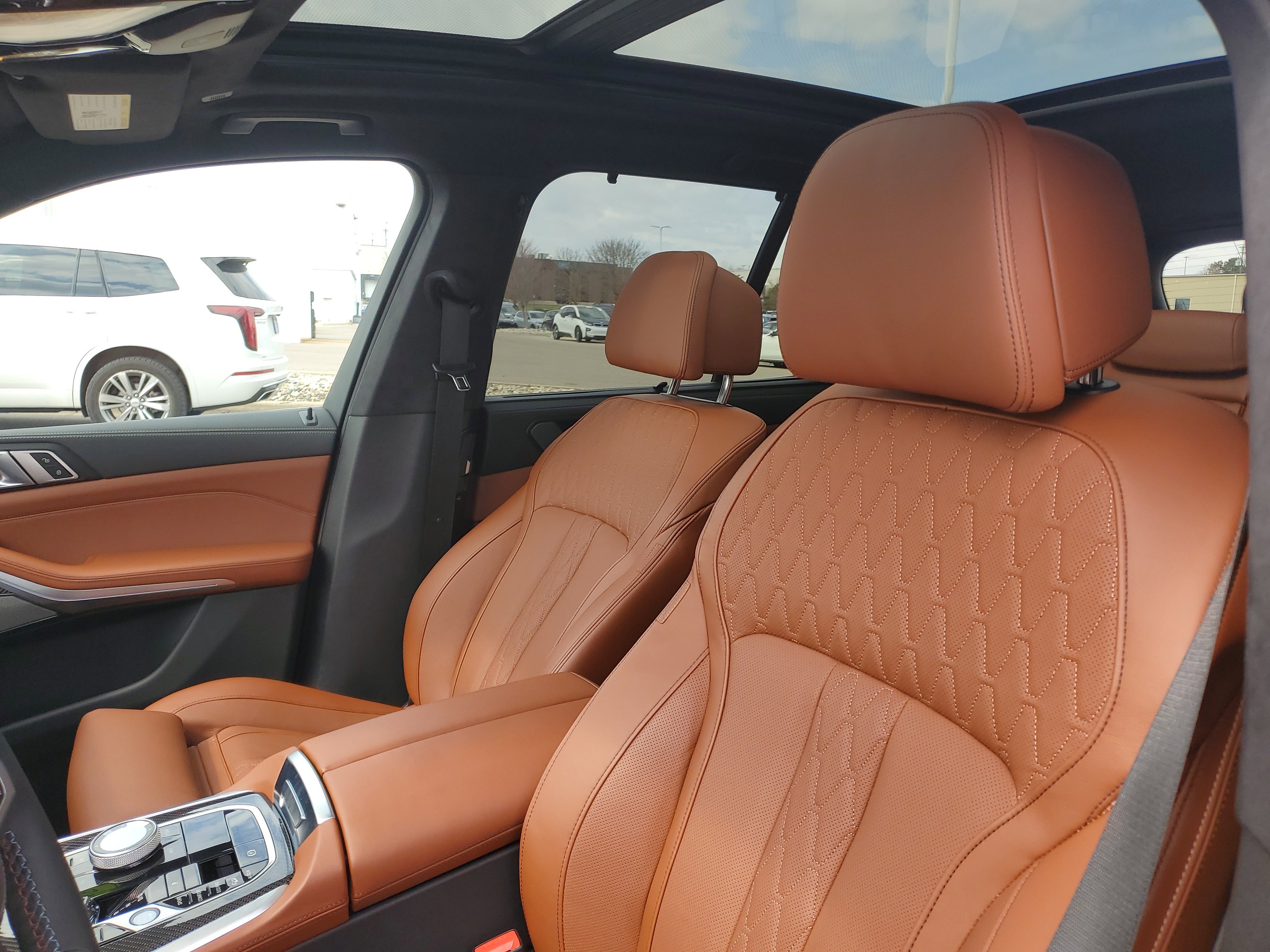 Certified 2025 BMW X5 M60i image 7