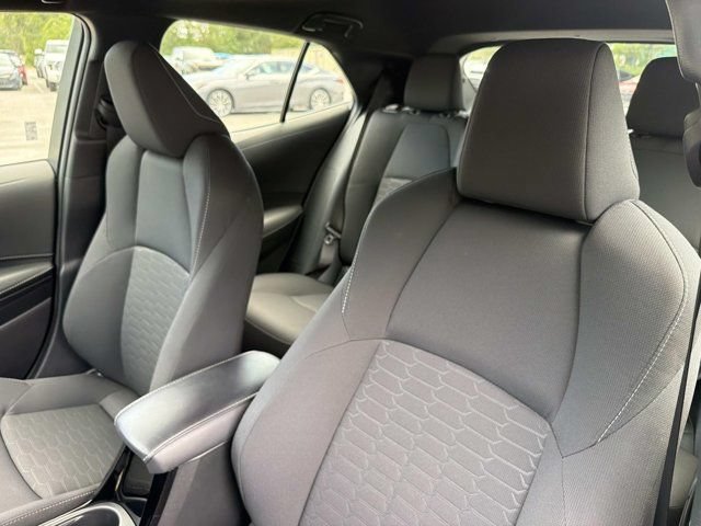 Certified 2024 Toyota Corolla SE w/ SE Package FWD image 9
