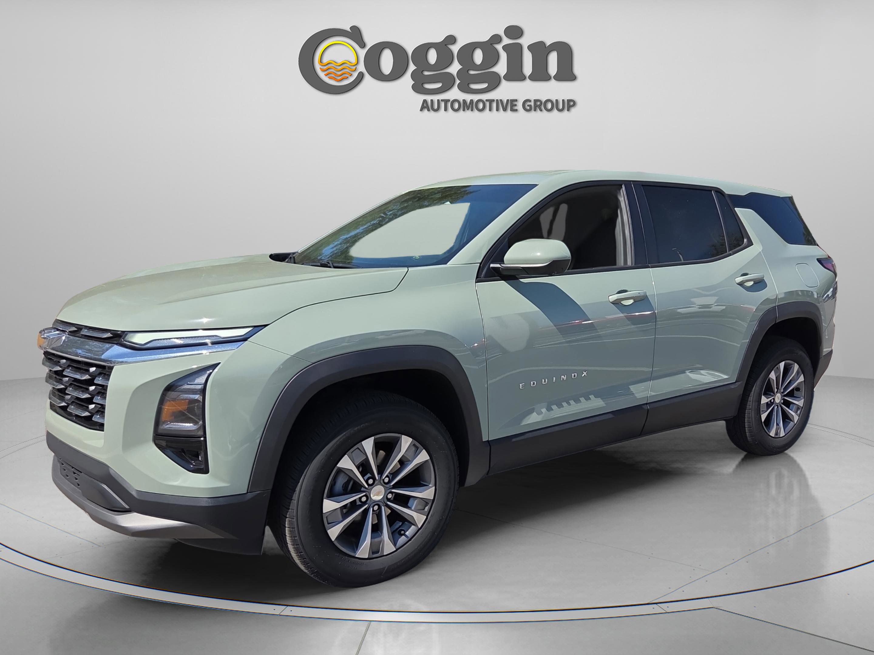 Used 2026 Chevrolet Equinox LT w/ Safety and Technology Package image 1