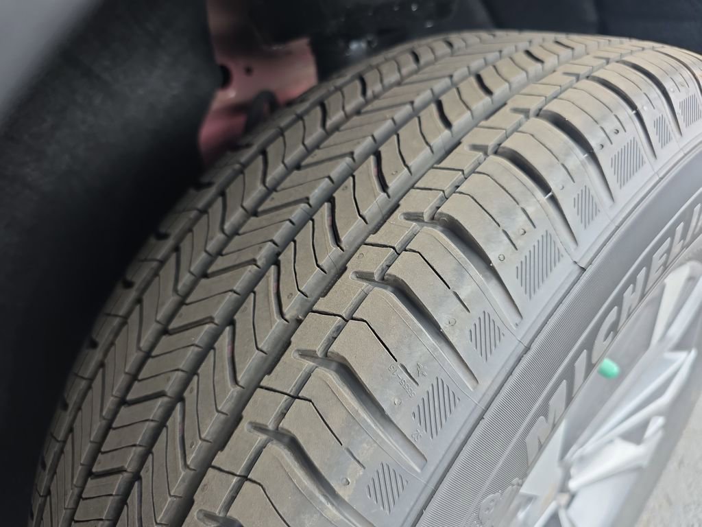 New 2026 Chevrolet Equinox LT w/ Convenience Package II image 29