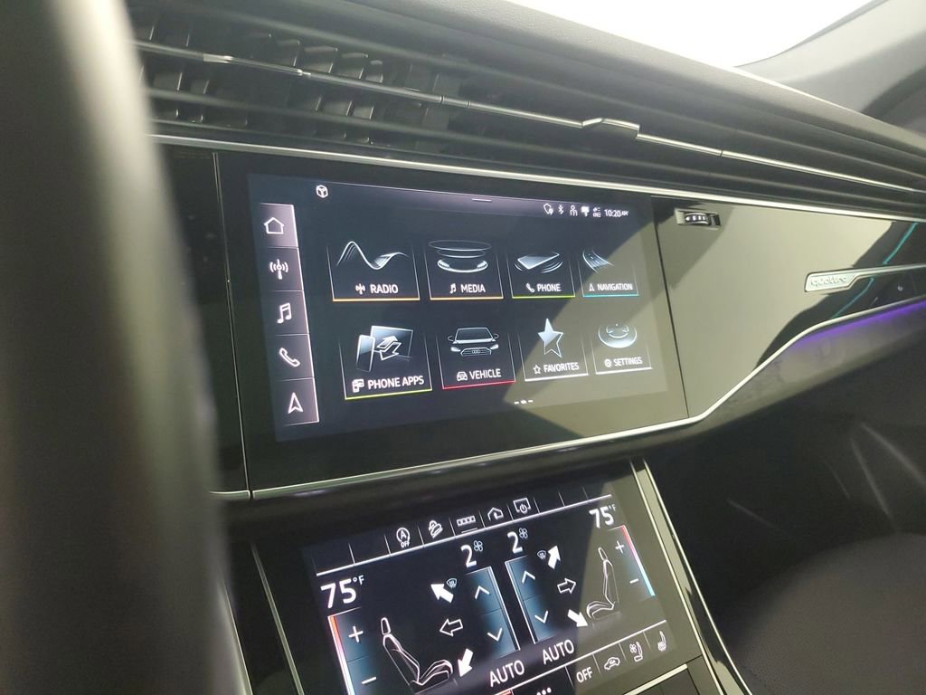 Used 2023 Audi Q8 Premium Plus image 29