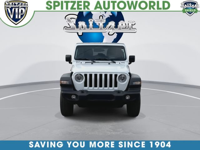 Used 2022 Jeep Wrangler Unlimited Sport AWD/4WD image 3