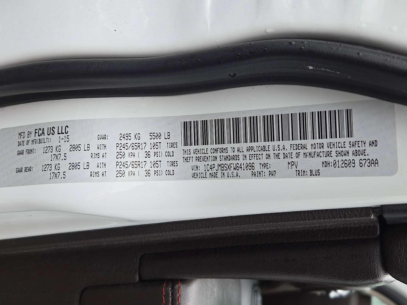 Used 2015 Jeep Cherokee Trailhawk w/ Comfort/Convenience Group image 27