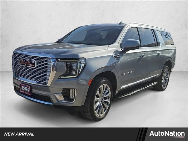 Used 2024 GMC Yukon XL Denali w/ Advanced Technology Package image 1