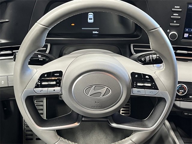 Used 2025 Hyundai Elantra Sport image 20