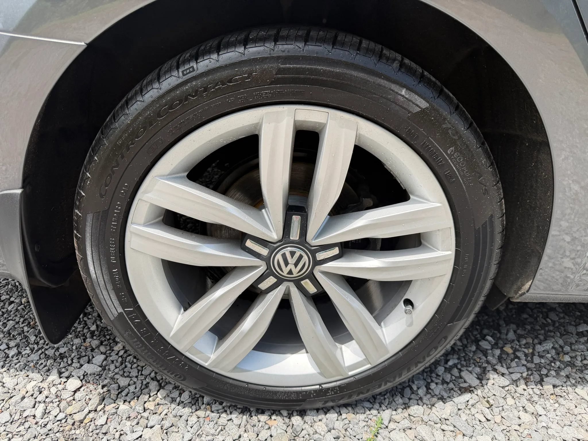 Used 2016 Volkswagen Passat 3.6 SEL Premium FWD image 53