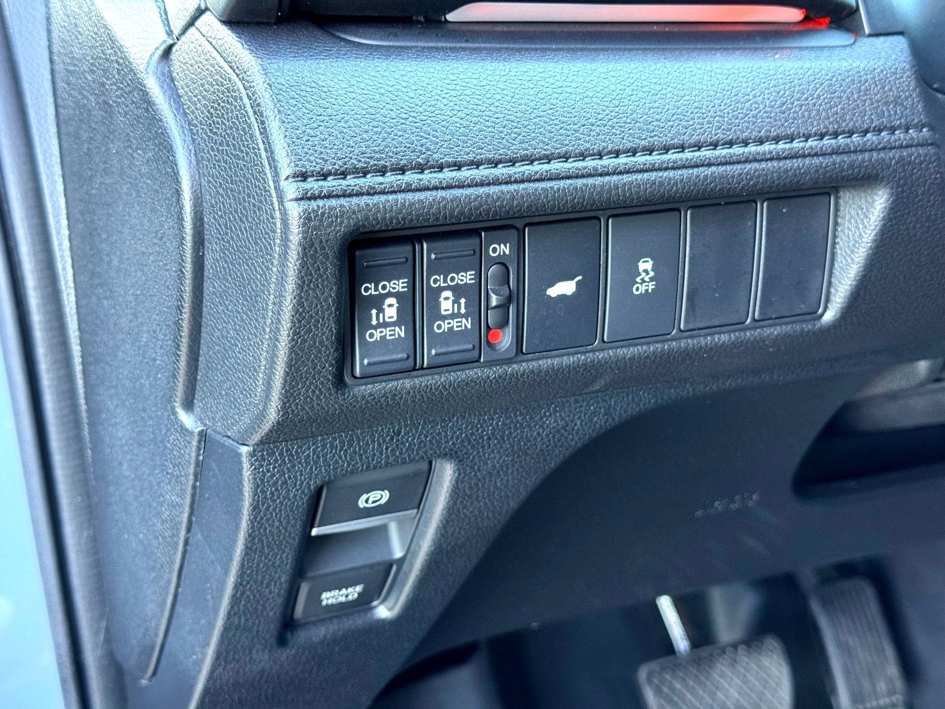 Used 2025 Honda Odyssey Sport-L image 15