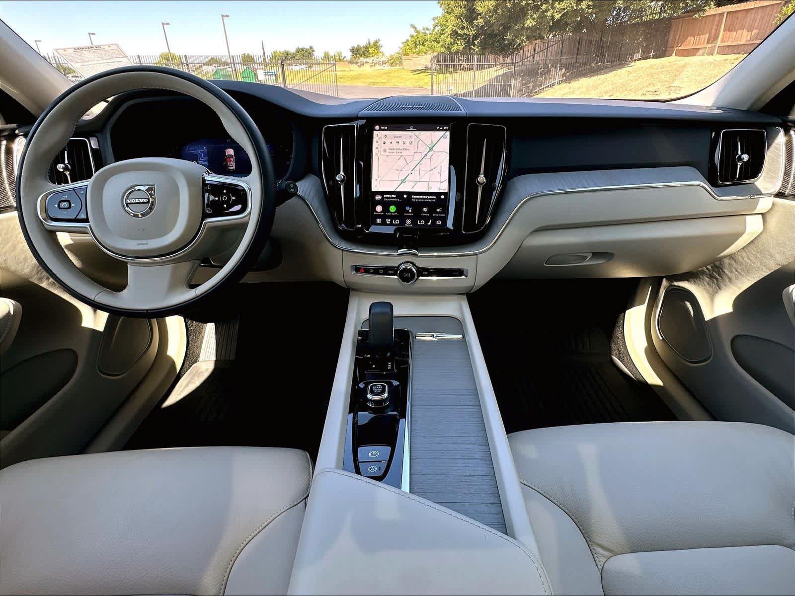 Used 2024 Volvo XC60 T8 Plus AWD/4WD image 18