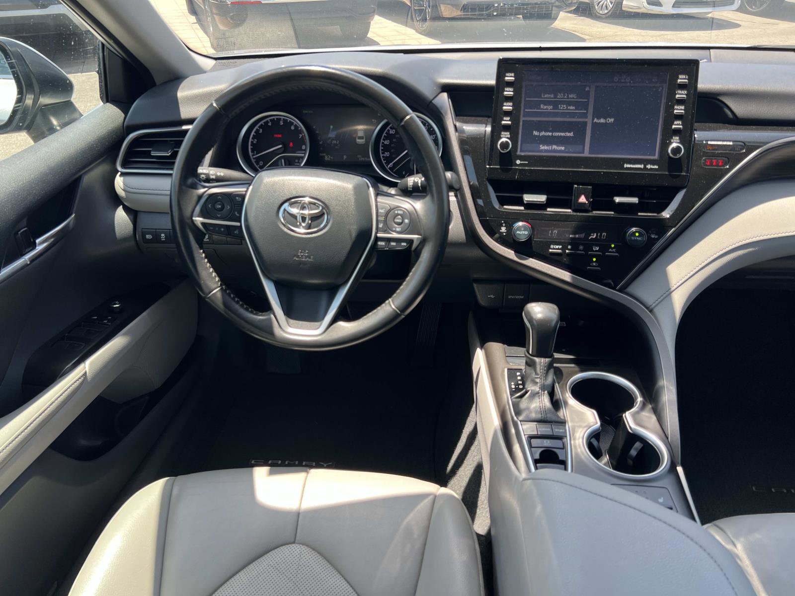 Used 2023 Toyota Camry XLE FWD image 7