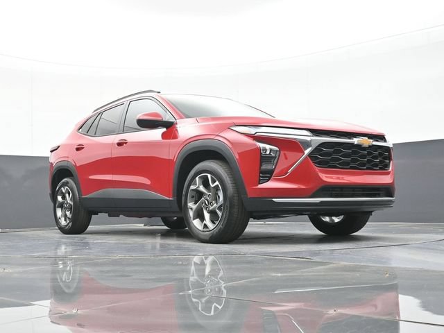 New 2026 Chevrolet Trax LT w/ Sunroof Package FWD image 45