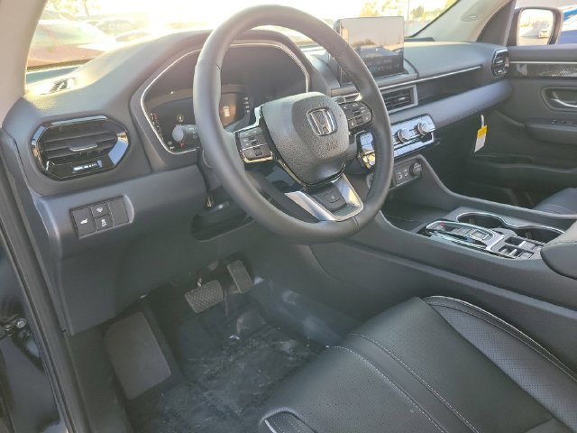 New 2025 Honda Pilot Elite image 18