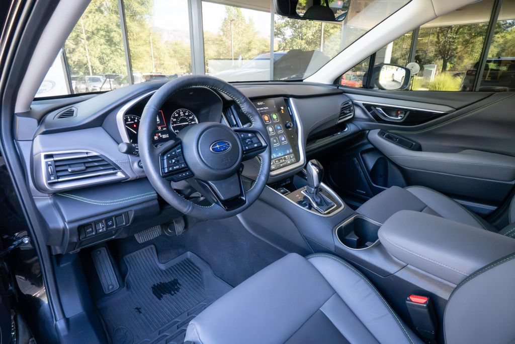 Certified 2024 Subaru Outback Onyx Edition XT AWD/4WD image 9