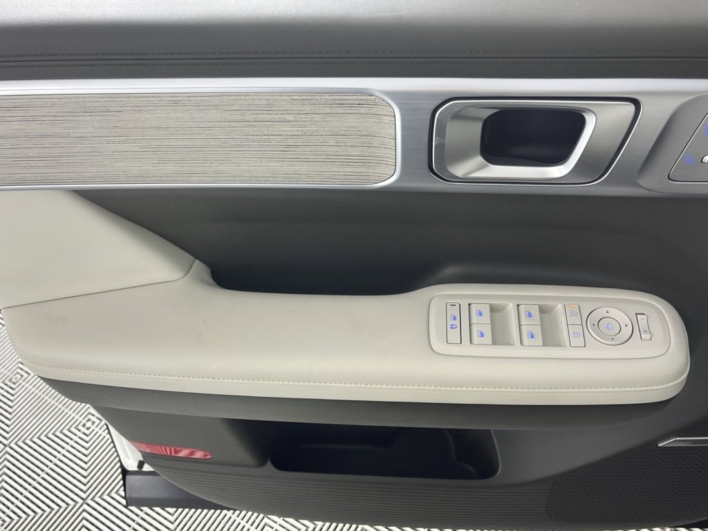 Used 2024 Hyundai Santa Fe Calligraphy image 27