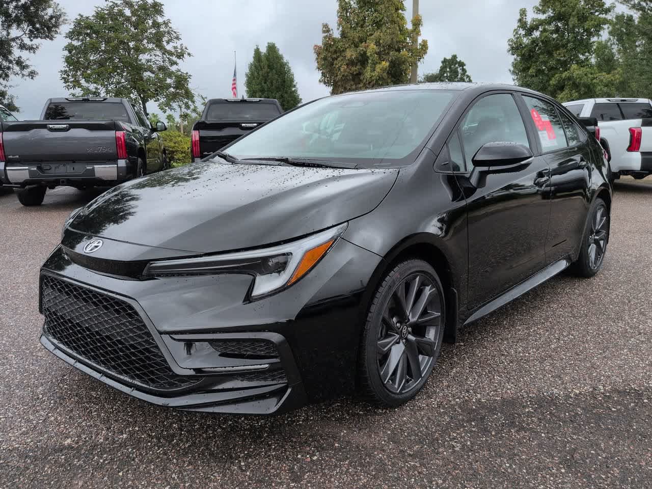 New 2027 Toyota Corolla SE FWD image 2