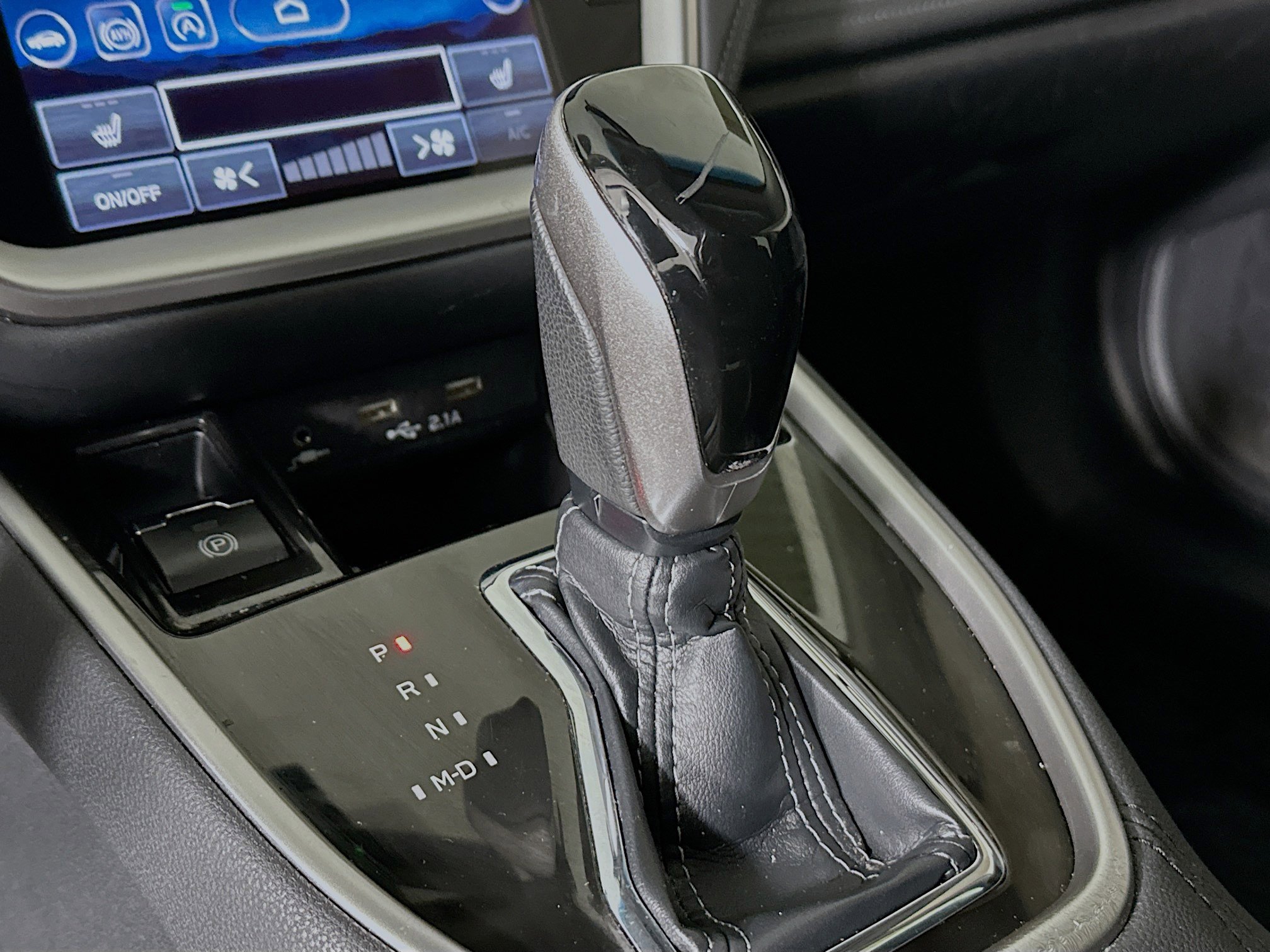 Used 2022 Subaru Outback Limited image 21