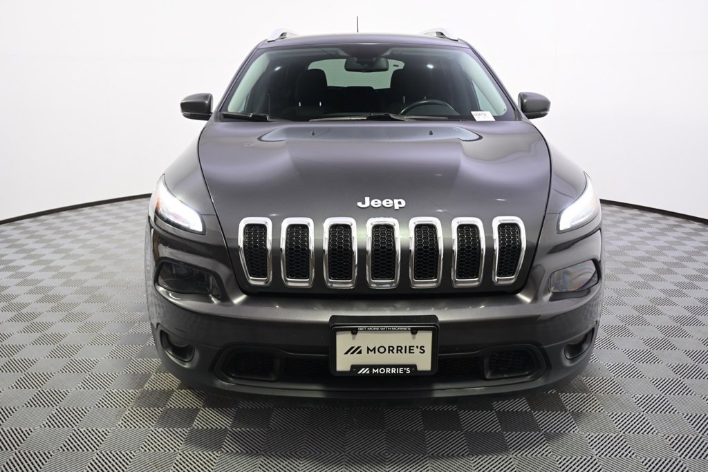 Used 2017 Jeep Cherokee Latitude w/ Safety/Convenience Group image 10