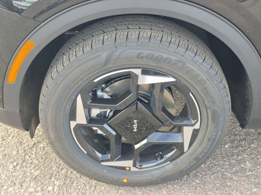 New 2026 Kia Sportage EX AWD/4WD image 17