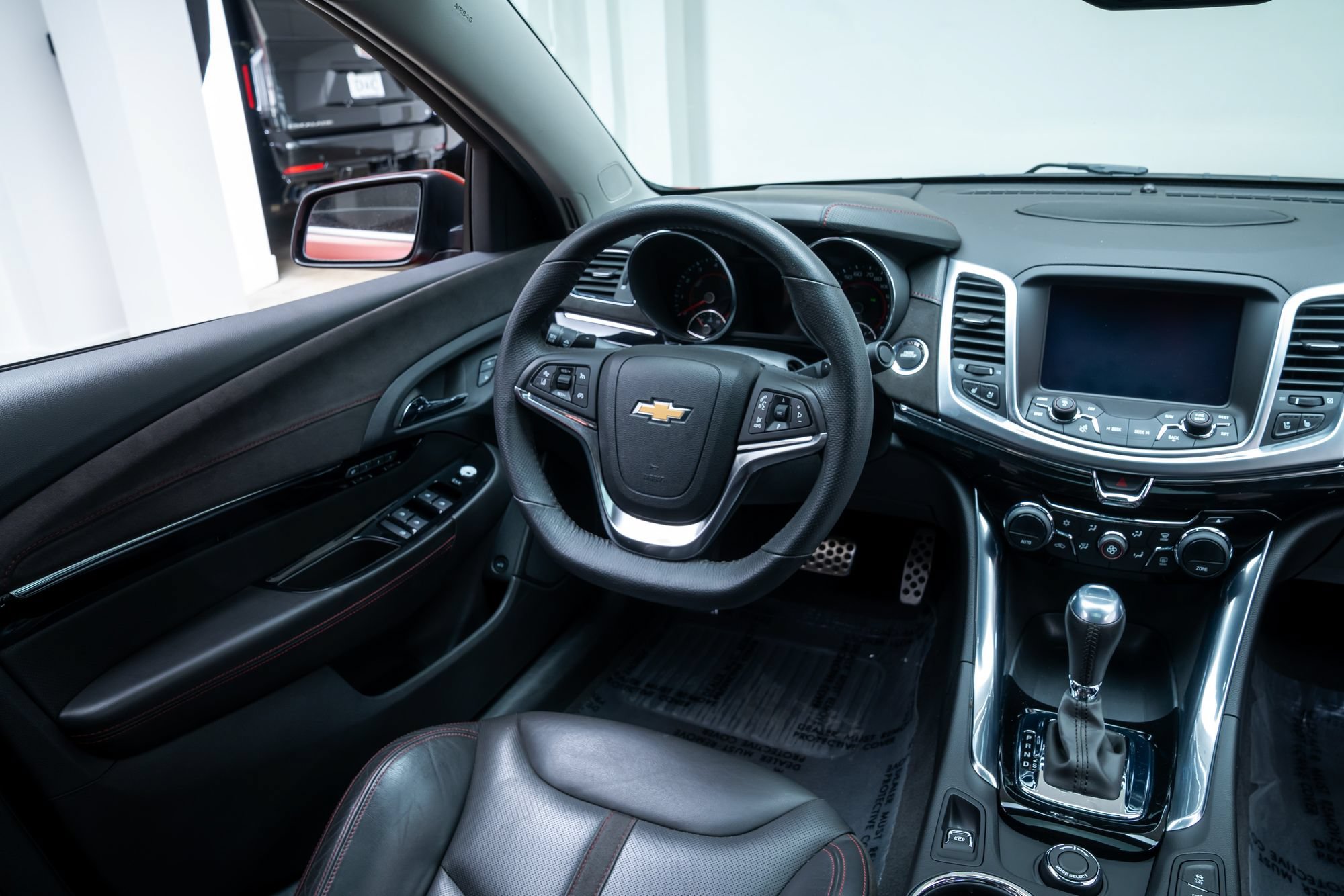Used 2015 Chevrolet SS RWD image 11
