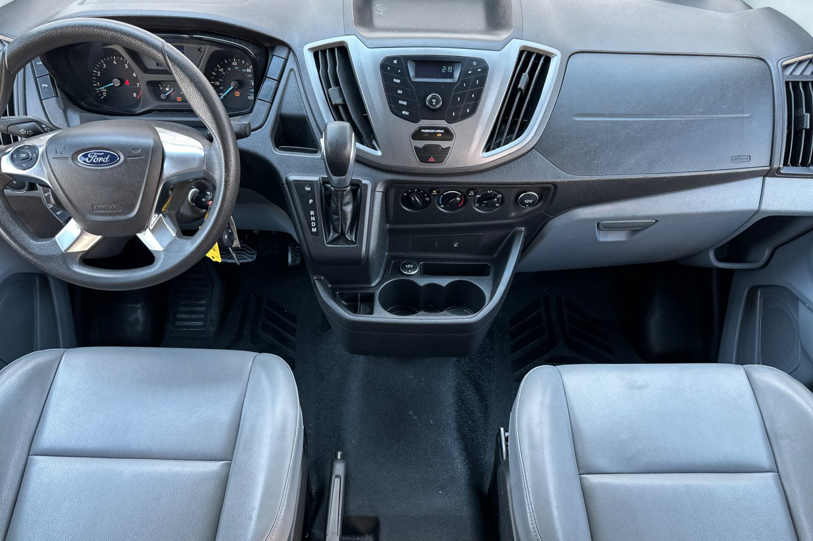 Used 2016 Ford Transit 150 130 Low Roof RWD image 12