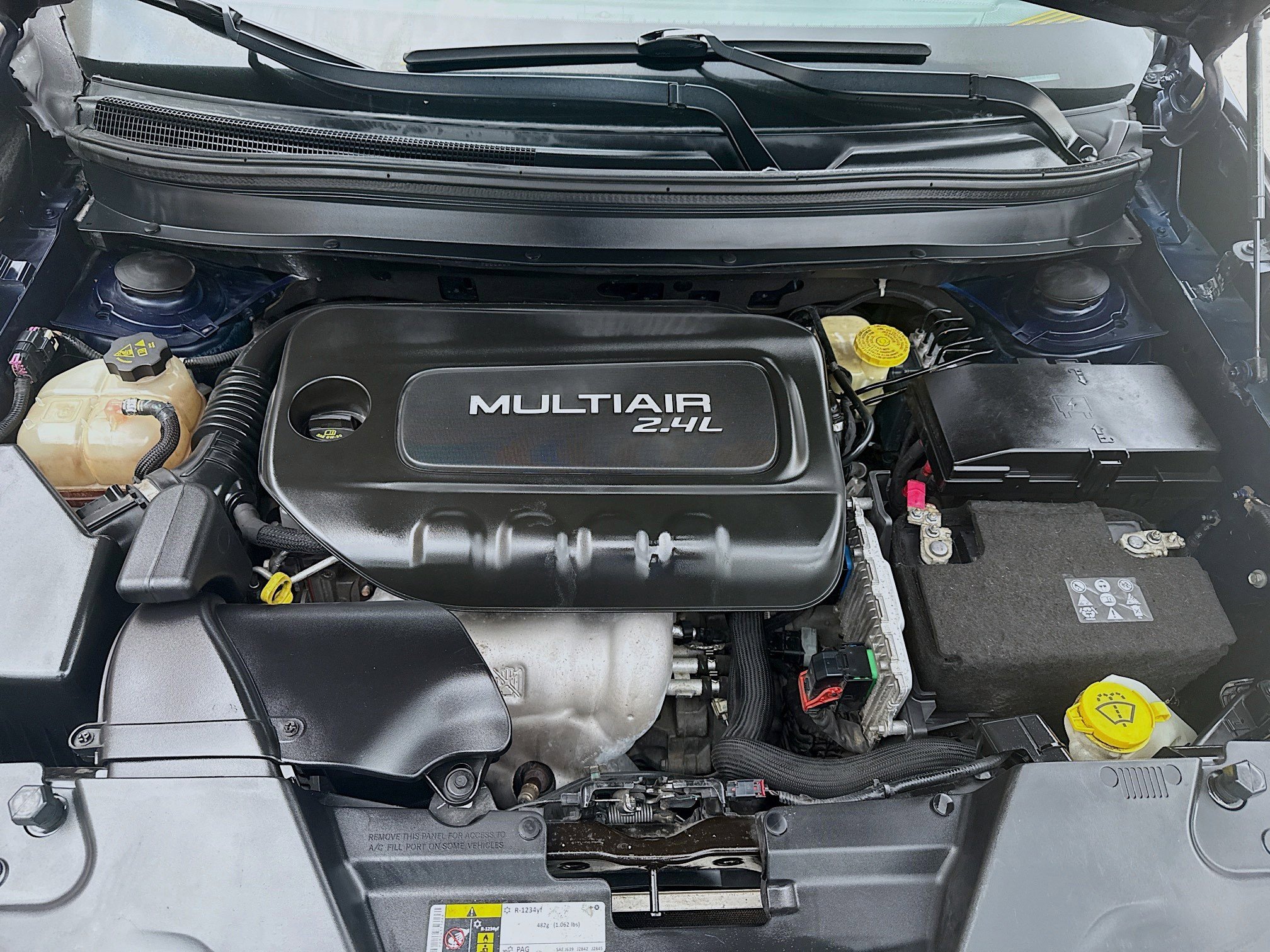 Used 2016 Jeep Cherokee Limited image 33