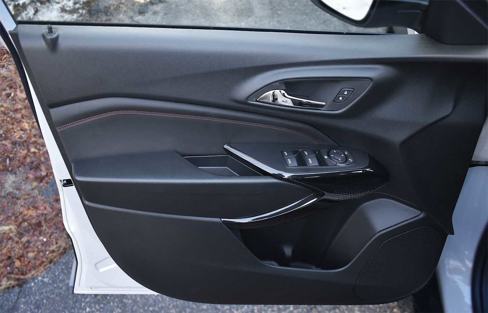 New 2026 Chevrolet Trax RS w/ Driver Confidence Package image 24